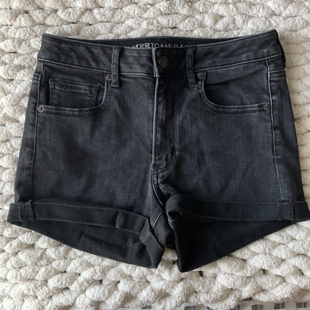american eagle super high rise black shorts